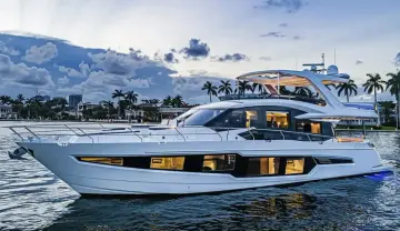 Thumbnail von Galeon 680 FLY