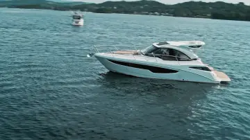 Galeon 335 HTS