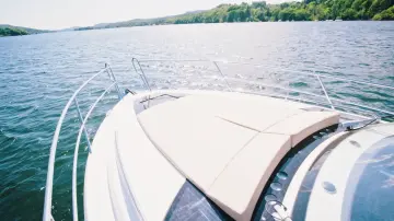 Thumbnail von Galeon 335 HTS