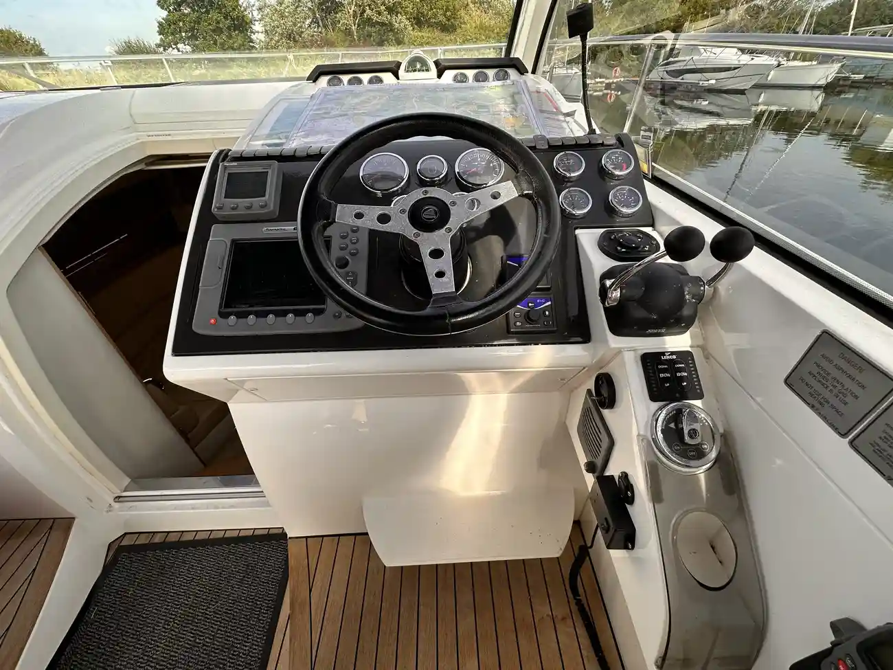 Thumbnail von Fairline Targa 38