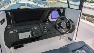 Thumbnail von Axopar 29 XC Cross Cabin