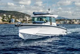 Thumbnail von Axopar 29 XC Cross Cabin