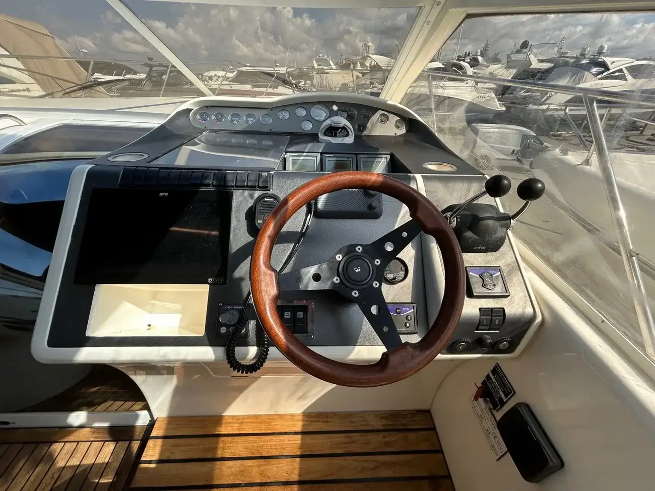 Thumbnail von Princess V42