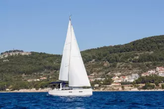 Thumbnail von Beneteau Oceanis 38