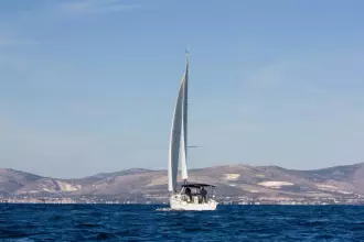 Thumbnail von Beneteau Oceanis 38