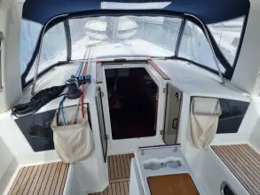 Thumbnail von Beneteau Oceanis 38.1