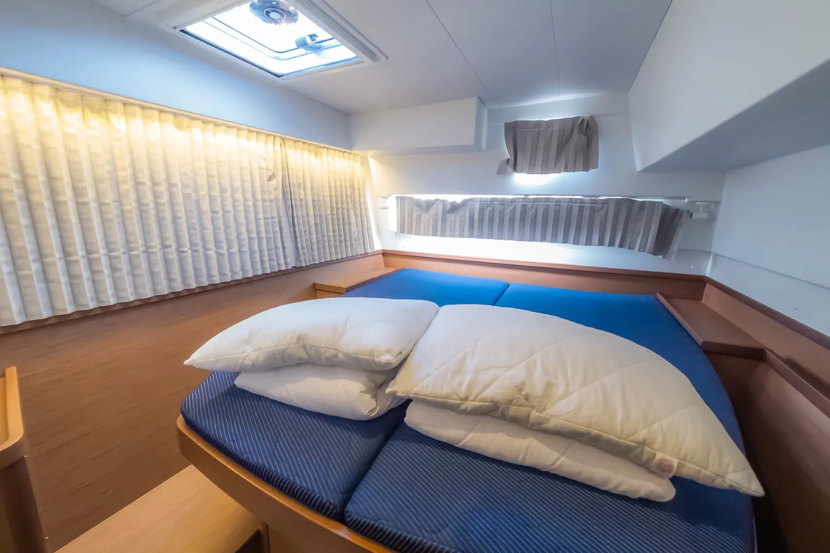 Thumbnail von Лагуна 42