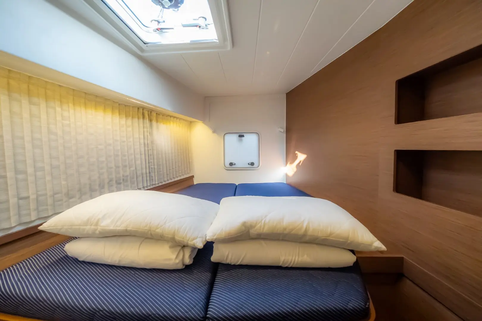 Thumbnail von Лагуна 42