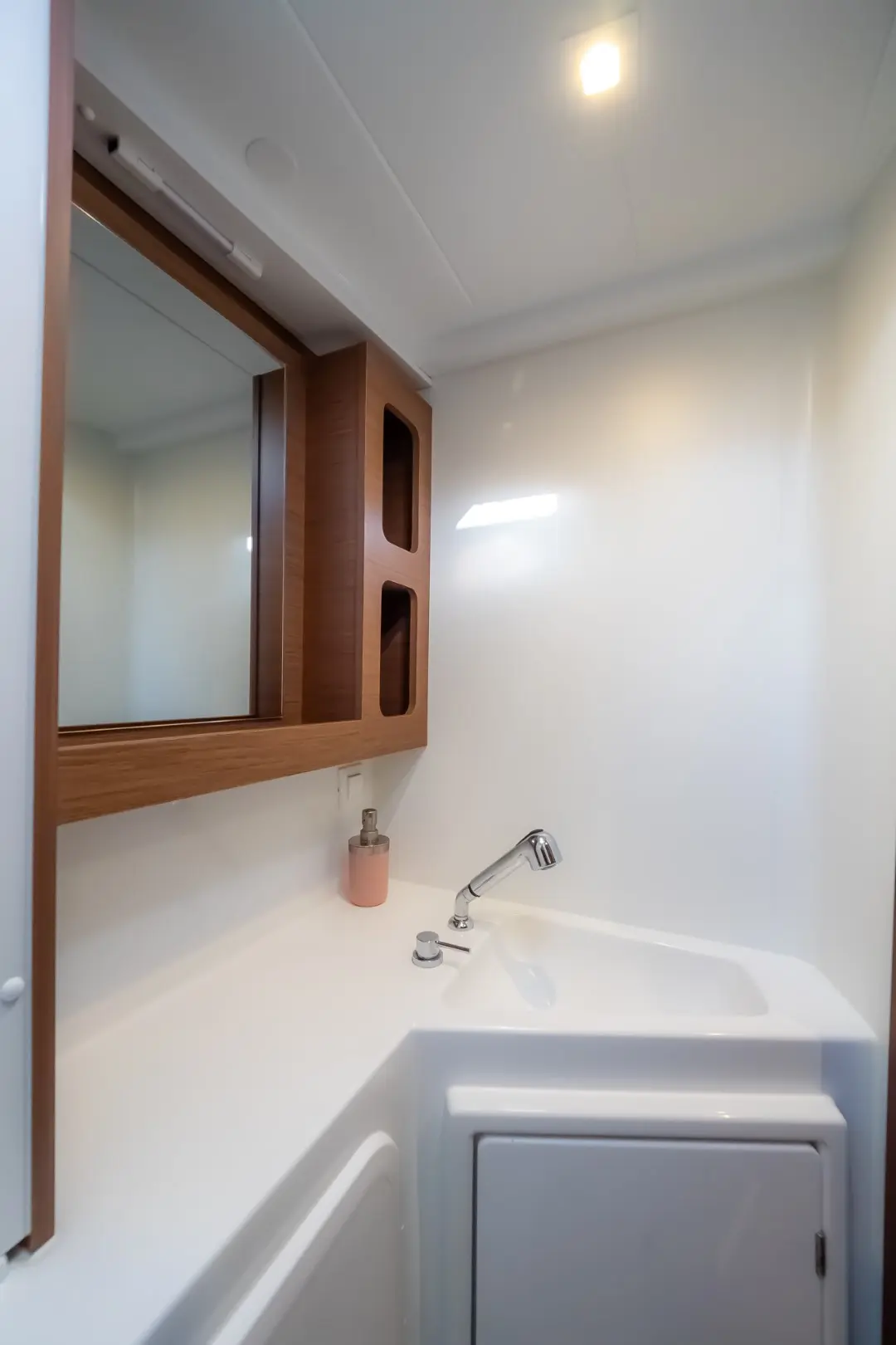 Thumbnail von Лагуна 42