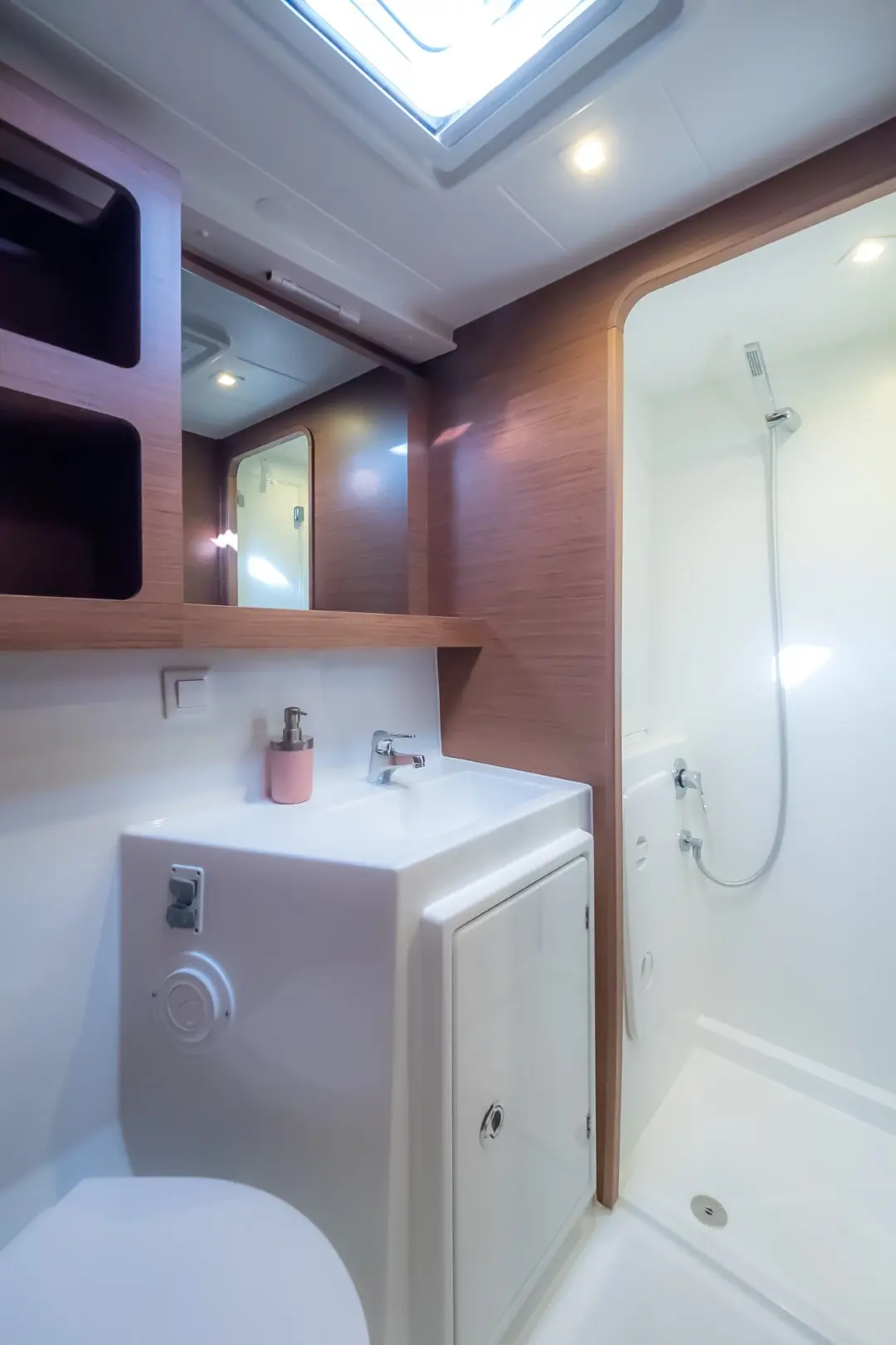 Thumbnail von Лагуна 42