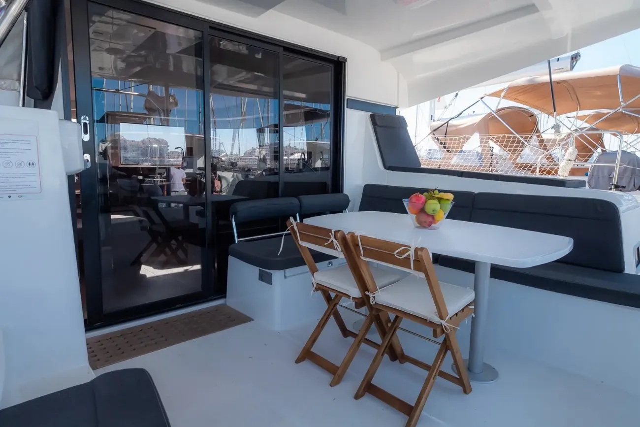 Thumbnail von Лагуна 42