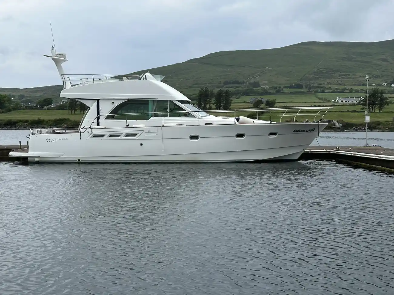 Beneteau Antares 13.80