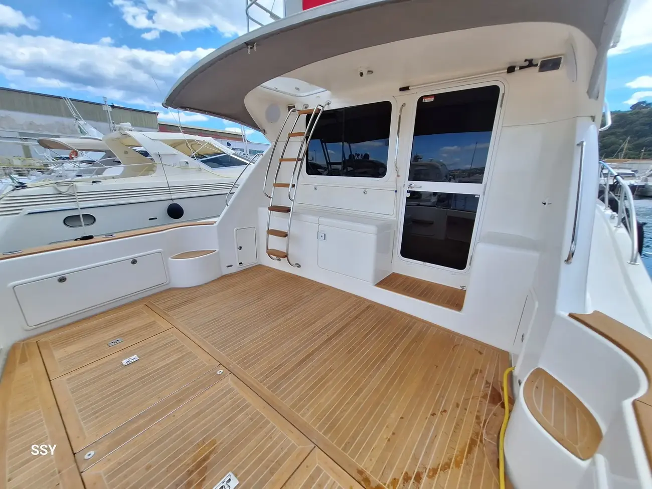 Thumbnail von Riviera 51