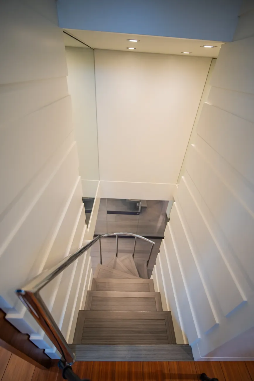 Thumbnail von Astondoa 100 Century