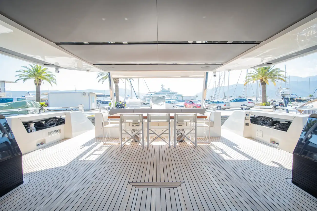 Thumbnail von Astondoa 100 Century