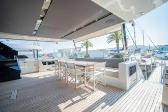 Thumbnail von Astondoa 100 Century