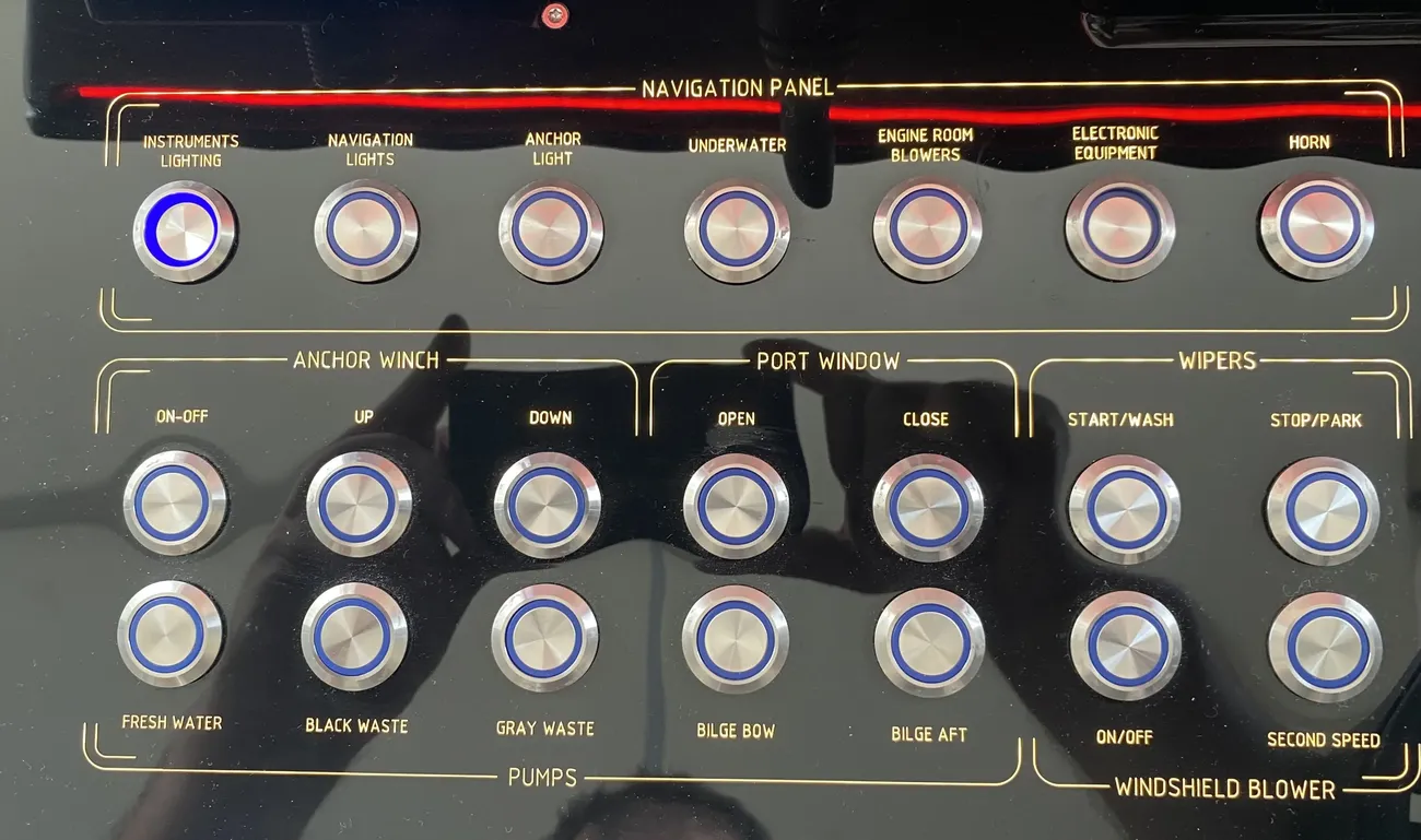 Thumbnail von Galeon 440 FLY