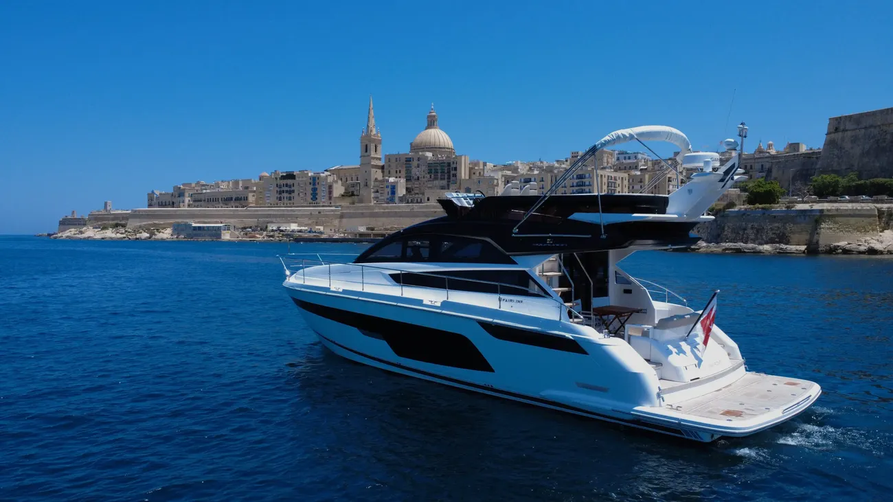 Fairline Squadron 50 Waypoint