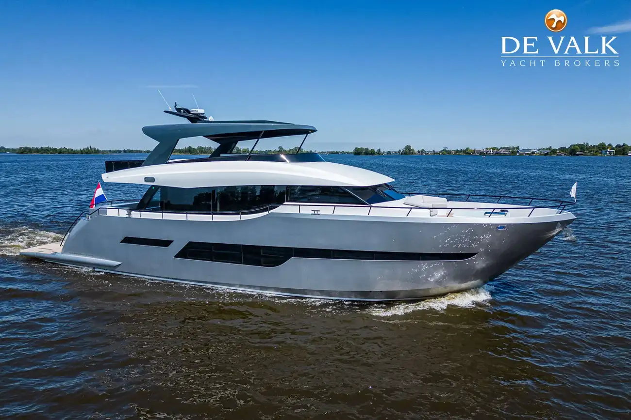Van Der Heijden Phantom 80 Flybridge