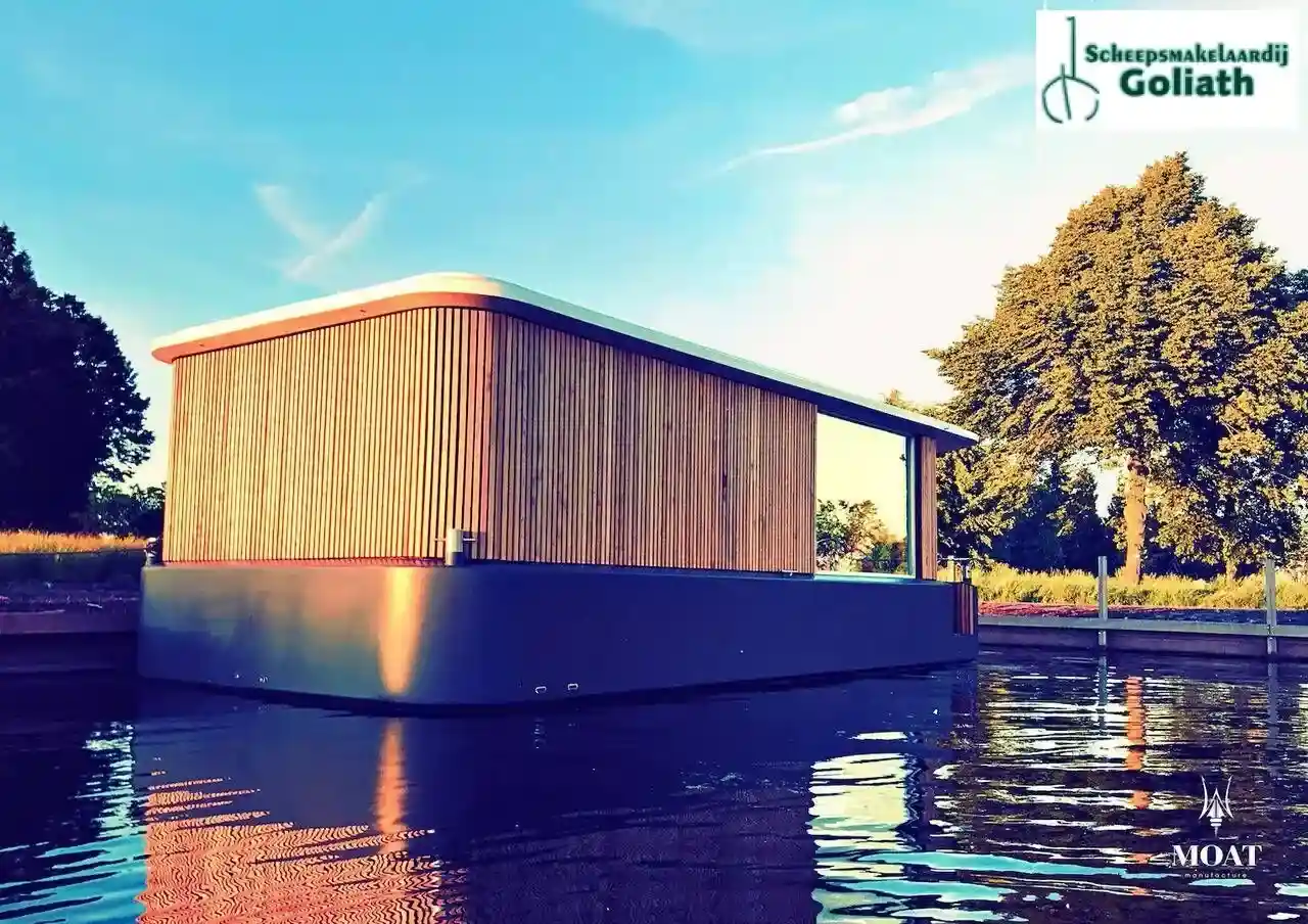Thumbnail von Moat Houseboat