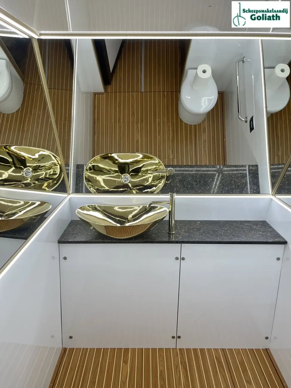 Thumbnail von Custom 34