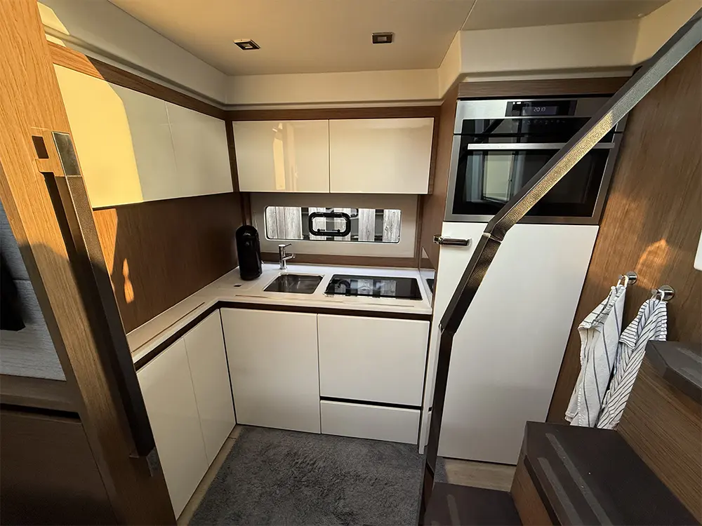 Thumbnail von Jeanneau Leader 46