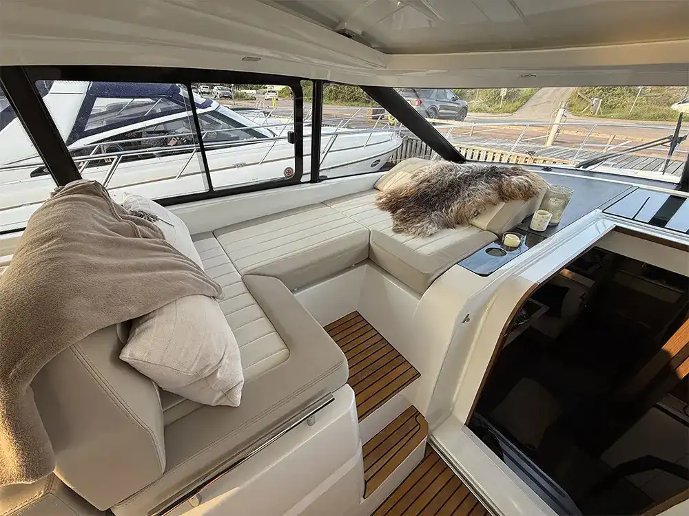 Thumbnail von Jeanneau Leader 46