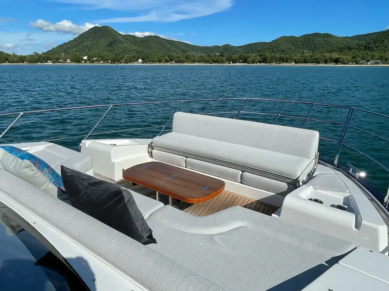 Thumbnail von Azimut 60 Mare