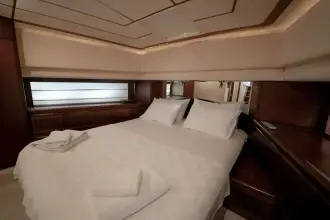 Thumbnail von Ferretti Yachts 80 Hanan