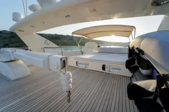 Thumbnail von Ferretti Yachts 80 Hanan