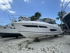 Thumbnail von Regal 38 XO