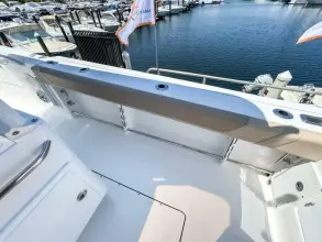 Thumbnail von Edgewater 325 CC