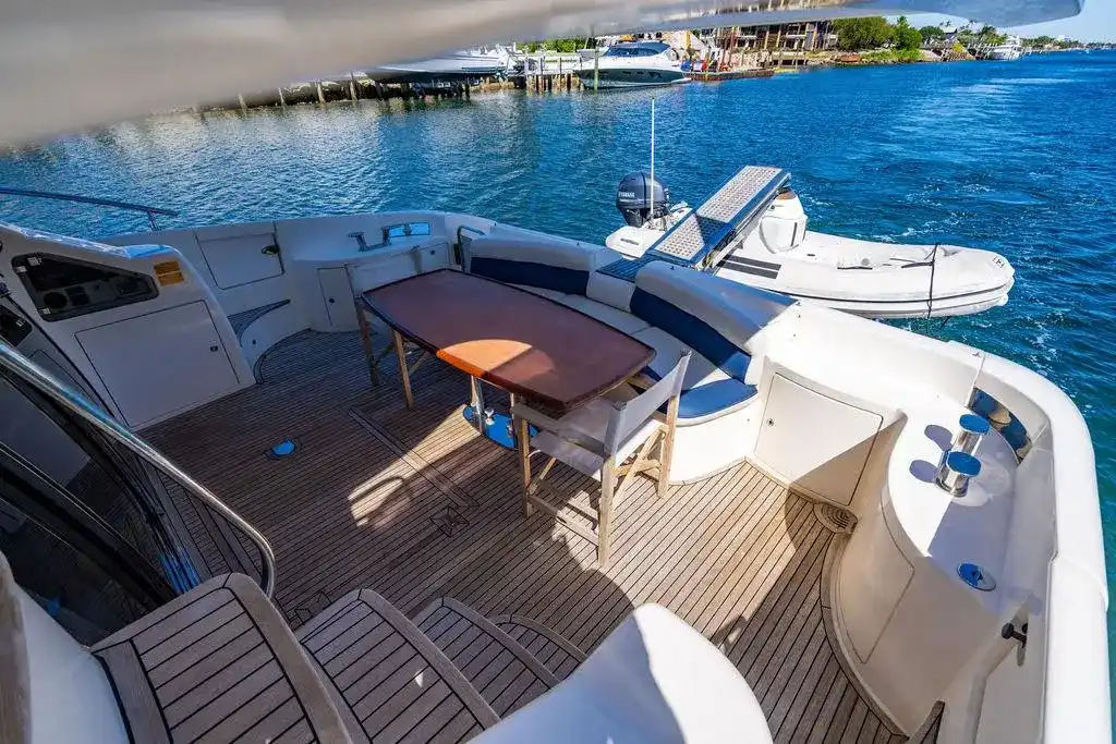 Thumbnail von Azimut 62