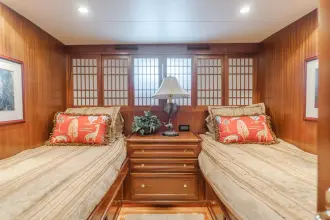 Thumbnail von GRAND ALASKAN 	Enclosed Bridge CPMY