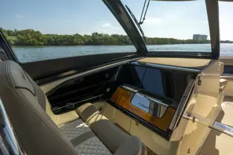 Thumbnail von Chris Craft 35 Launch Gt