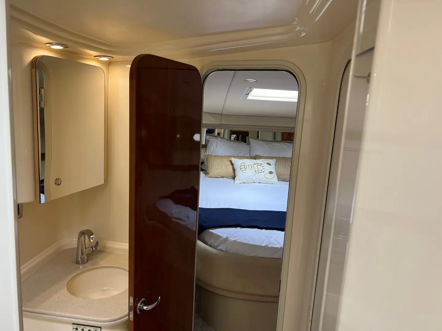 Thumbnail von Sea Ray 410 Sundancer