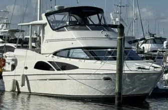 Thumbnail von Carver 41 Cockpit Motor Yacht New Beginnings