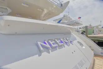 Thumbnail von Azimut 64 Flybridge Neena