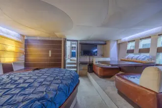 Thumbnail von Azimut 68