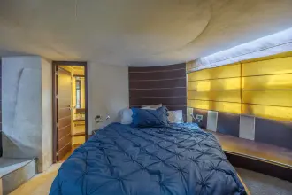 Thumbnail von Azimut 68