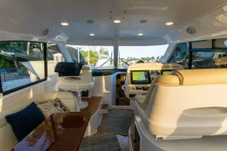 Thumbnail von Intrepid 47 Sport Yacht Keep'n it reel