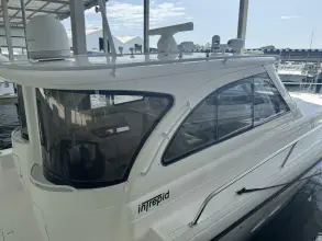 Thumbnail von Intrepid 47 Sport Yacht Keep'n it reel