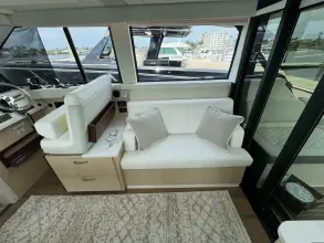 Thumbnail von Regal 38 XO 19TH HOLE