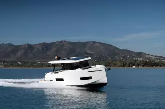 De Antonio Yachts D50