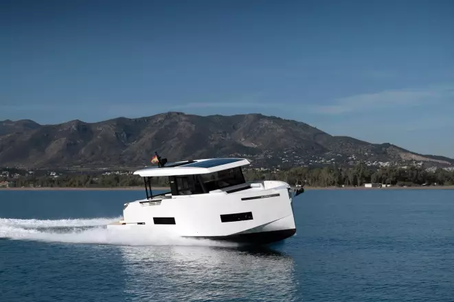 De Antonio Yachts D50
