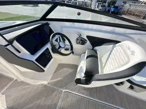 Thumbnail von Sea Ray SPX 230 Outboard