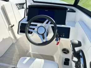 Thumbnail von Sea Ray SPX 230 Outboard