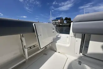 Thumbnail von Boston Whaler 250 Outrage