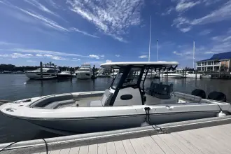 Thumbnail von Boston Whaler 250 Outrage