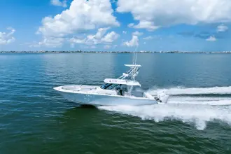 Thumbnail von Bertram 39 CC